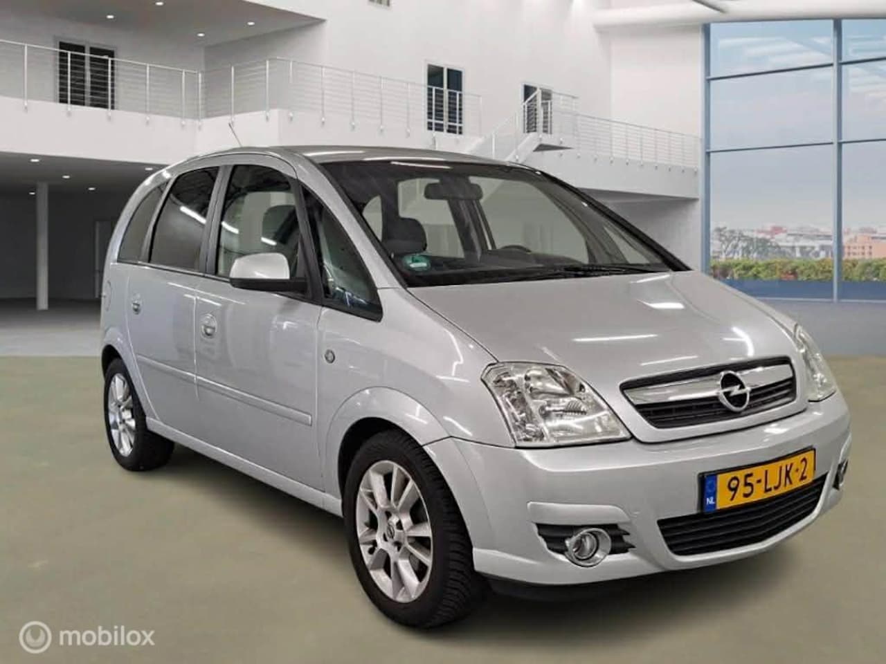 Opel Meriva - 1.6-16V Cosmo AUTOMAAT - AutoWereld.nl