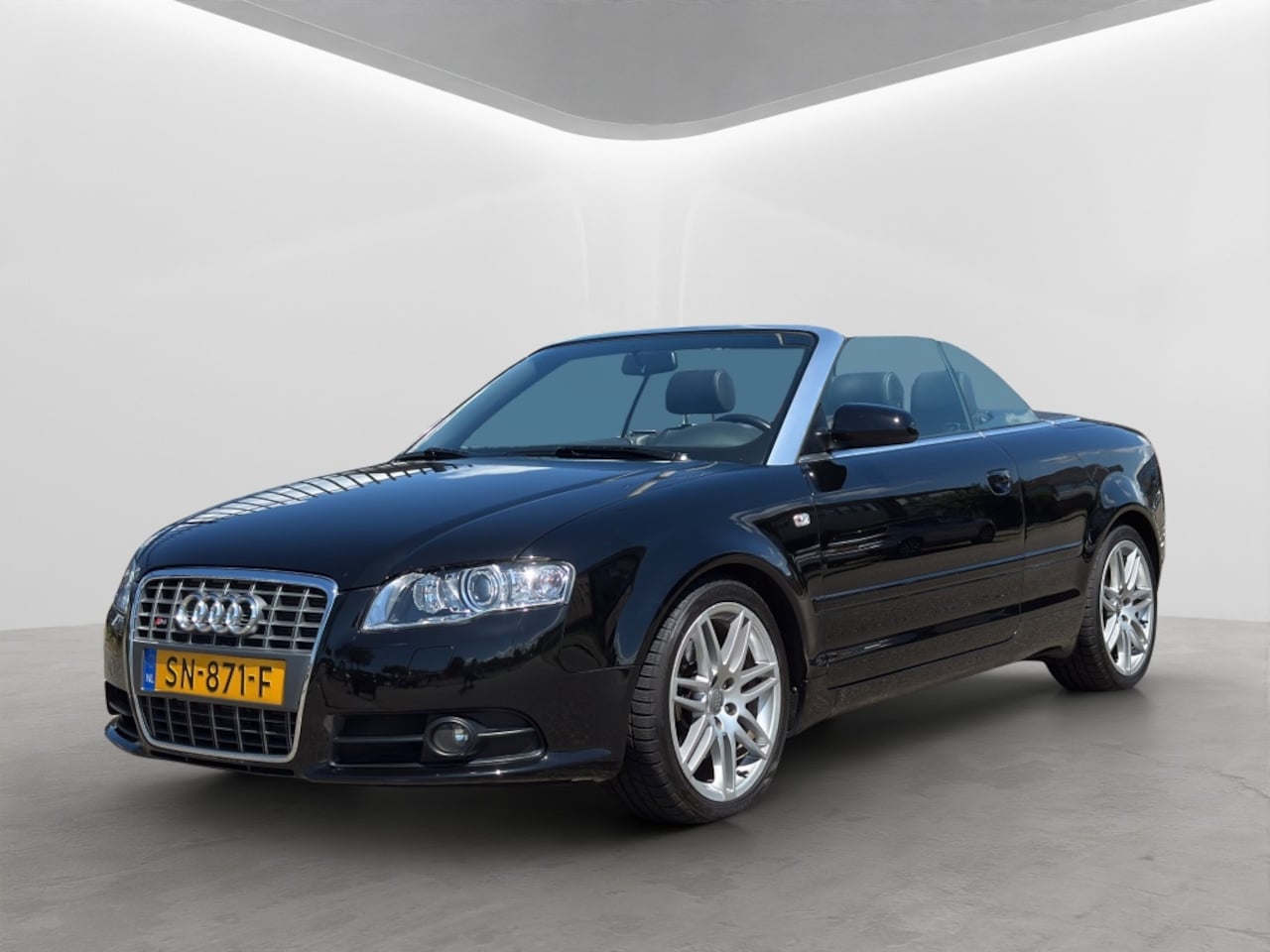 Audi A4 Cabriolet - 1.8 Turbo PDC Nieuwe koppeling Clima - AutoWereld.nl