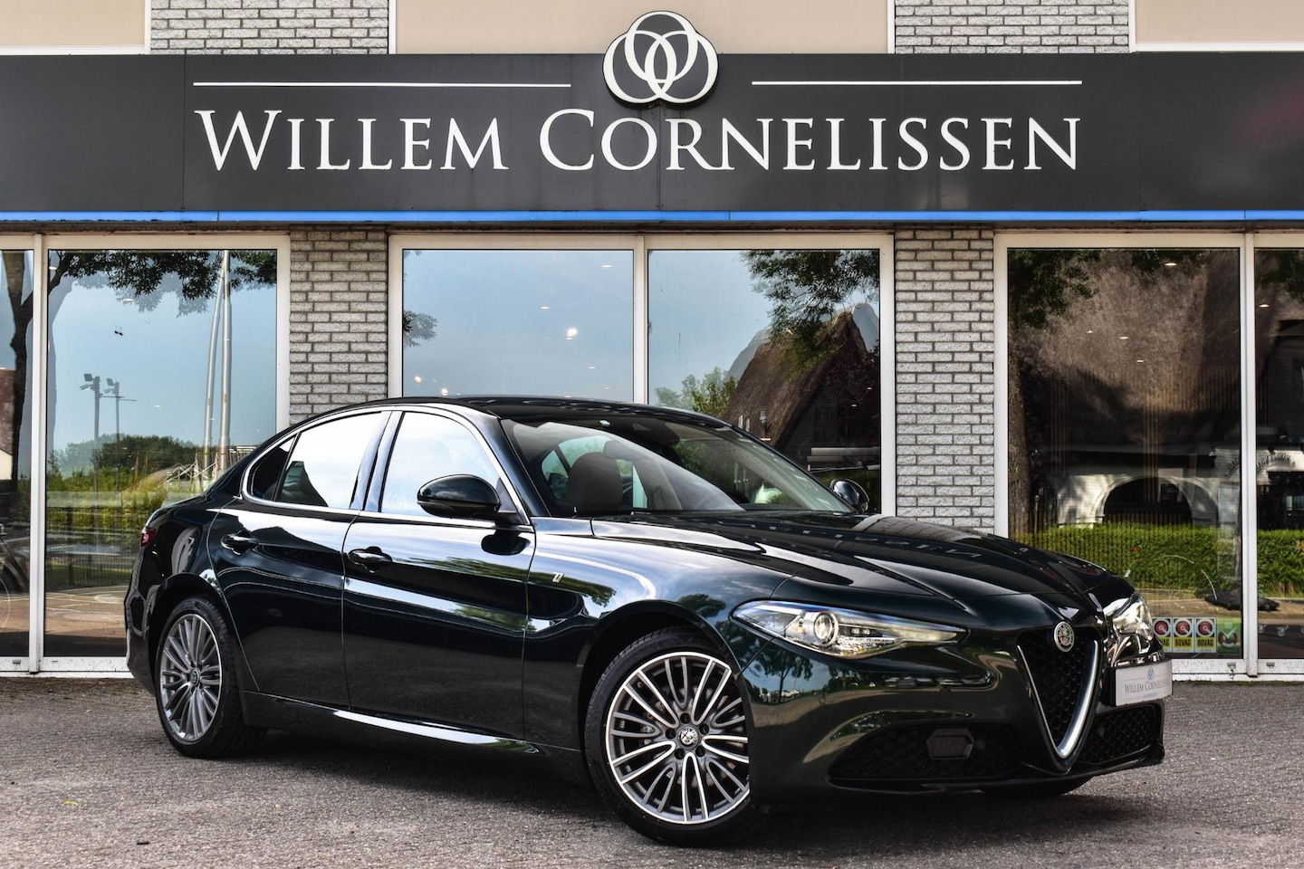 Alfa Romeo Giulia - 2.2 TI Verde Visconti Leder Carplay Stoelverw. - AutoWereld.nl