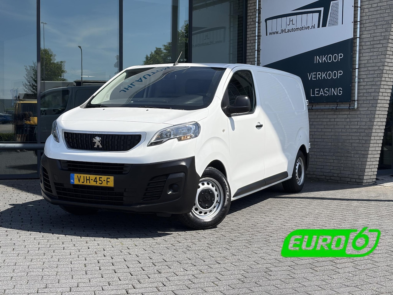 Peugeot Expert - 1.5 BlueHDI 100 Premium*NAVI*CRUISE*A/C*TEL*3PERS* - AutoWereld.nl
