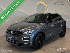 Volkswagen T-Roc - 1.5 TSI 3x R-line Panorama/Keyless/Trekhaak