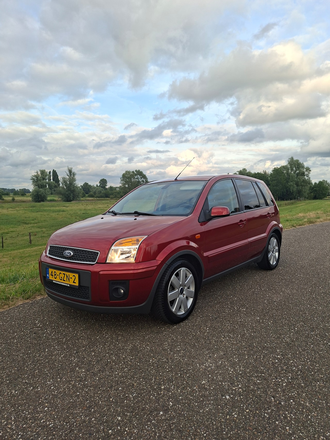 Ford Fusion - 1.6-16V Futura - AutoWereld.nl
