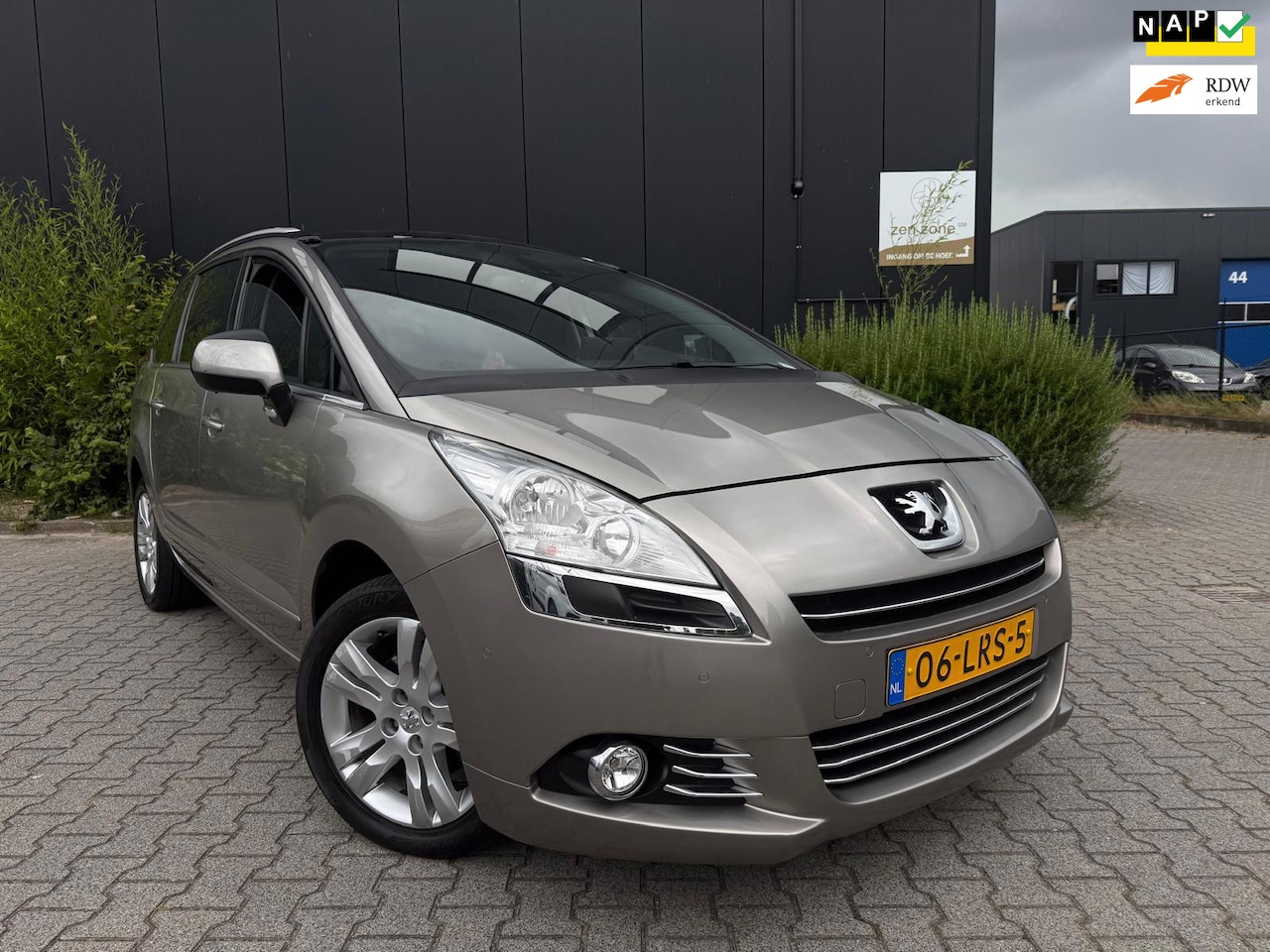 Peugeot 5008 - 1.6 THP GT 5p. 1.6 THP GT 5p. - AutoWereld.nl
