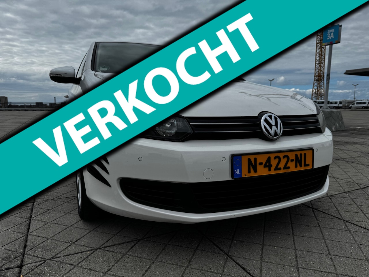 Volkswagen Golf - 1.4 Easyline AIRCO CARPLAY PDC CAMERA LED - AutoWereld.nl