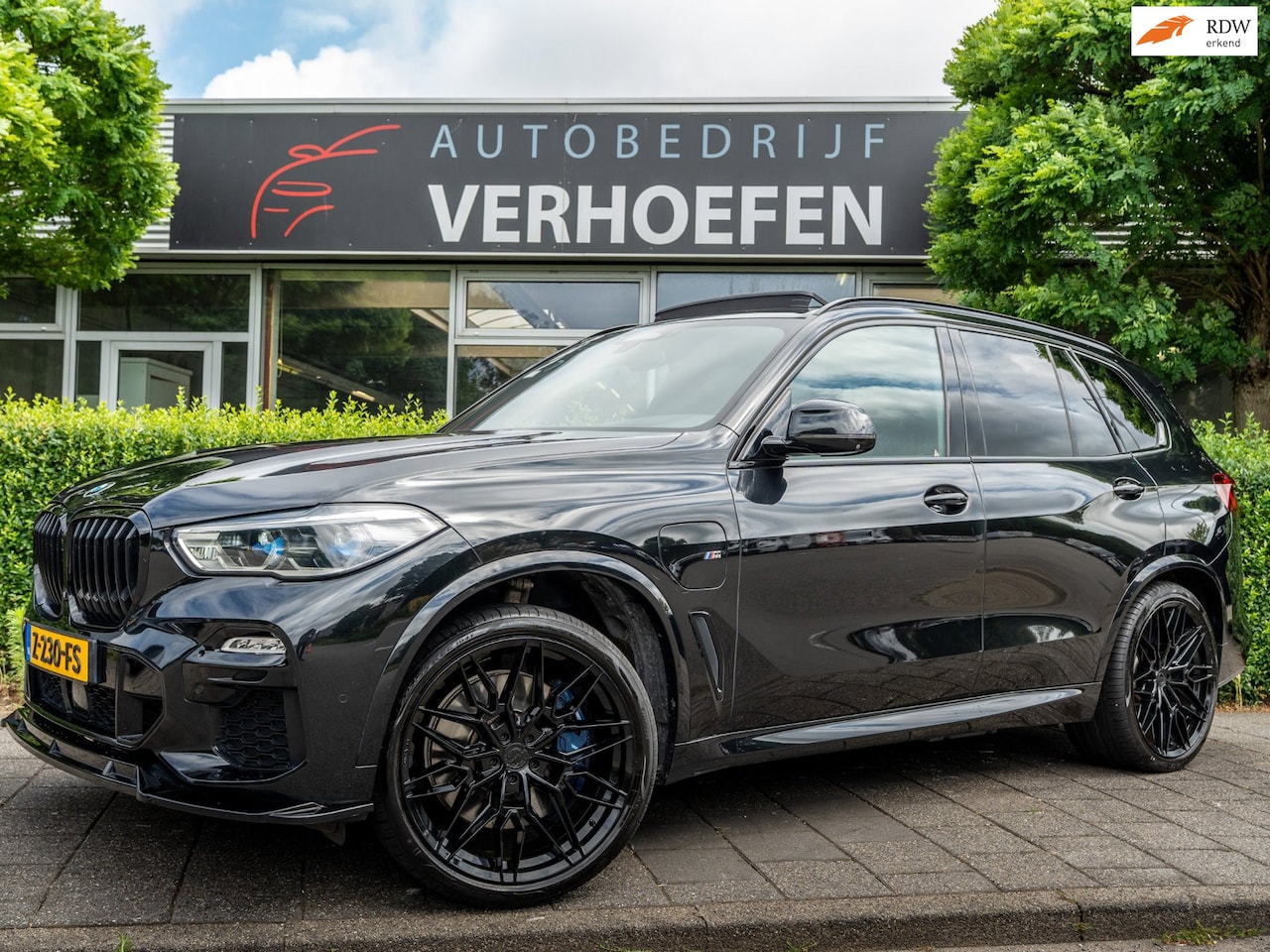 BMW X5 - XDrive45e High Executive | M-SPORT | DRIVING ASSISTANT PROF | LASER | PANO | HUD | TREKHAA - AutoWereld.nl
