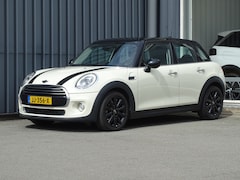 MINI 5-Deurs - 1.5 Cooper Business | LED | Navi | Bluetooth