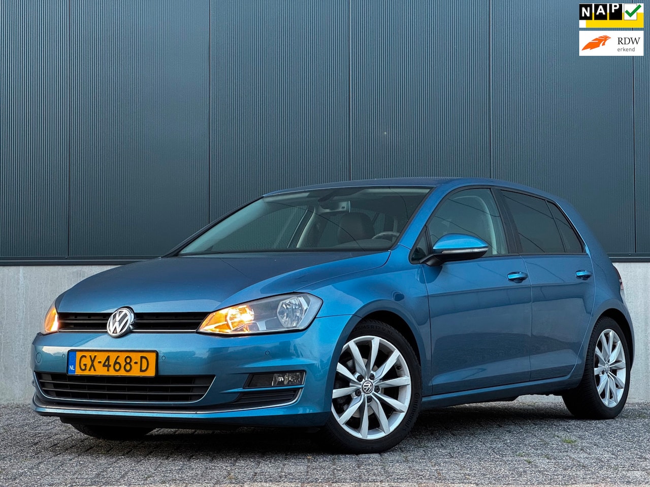 Volkswagen Golf - 1.2 TSI Business Edition|HALFLEDER|6BAK|NAVI|PSENSOR|STOELVERW - AutoWereld.nl
