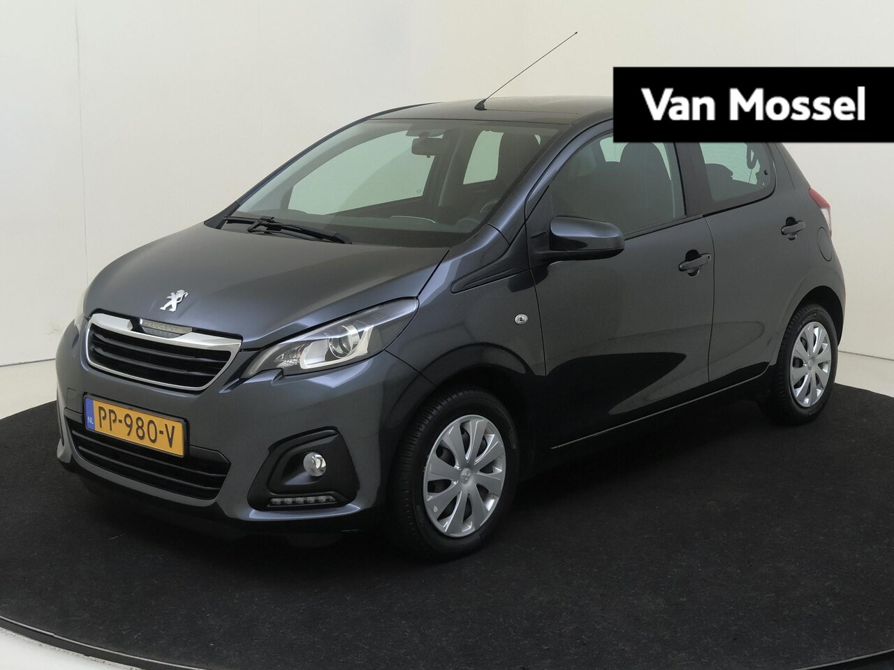 Peugeot 108 - 1.0 e-VTi 69 PK Blue Lion Airco | Bluetooth | Radio | 4 seizoenenbanden - AutoWereld.nl