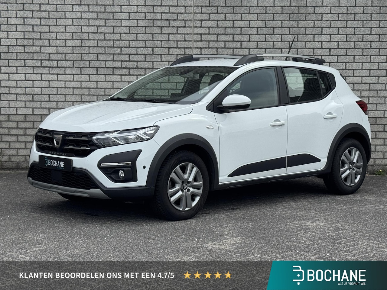 Dacia Sandero Stepway - 1.0 TCe 90 Comfort | Achteruitrijcamera | Apple CarPlay / Android Auto | Parkeersensoren V - AutoWereld.nl
