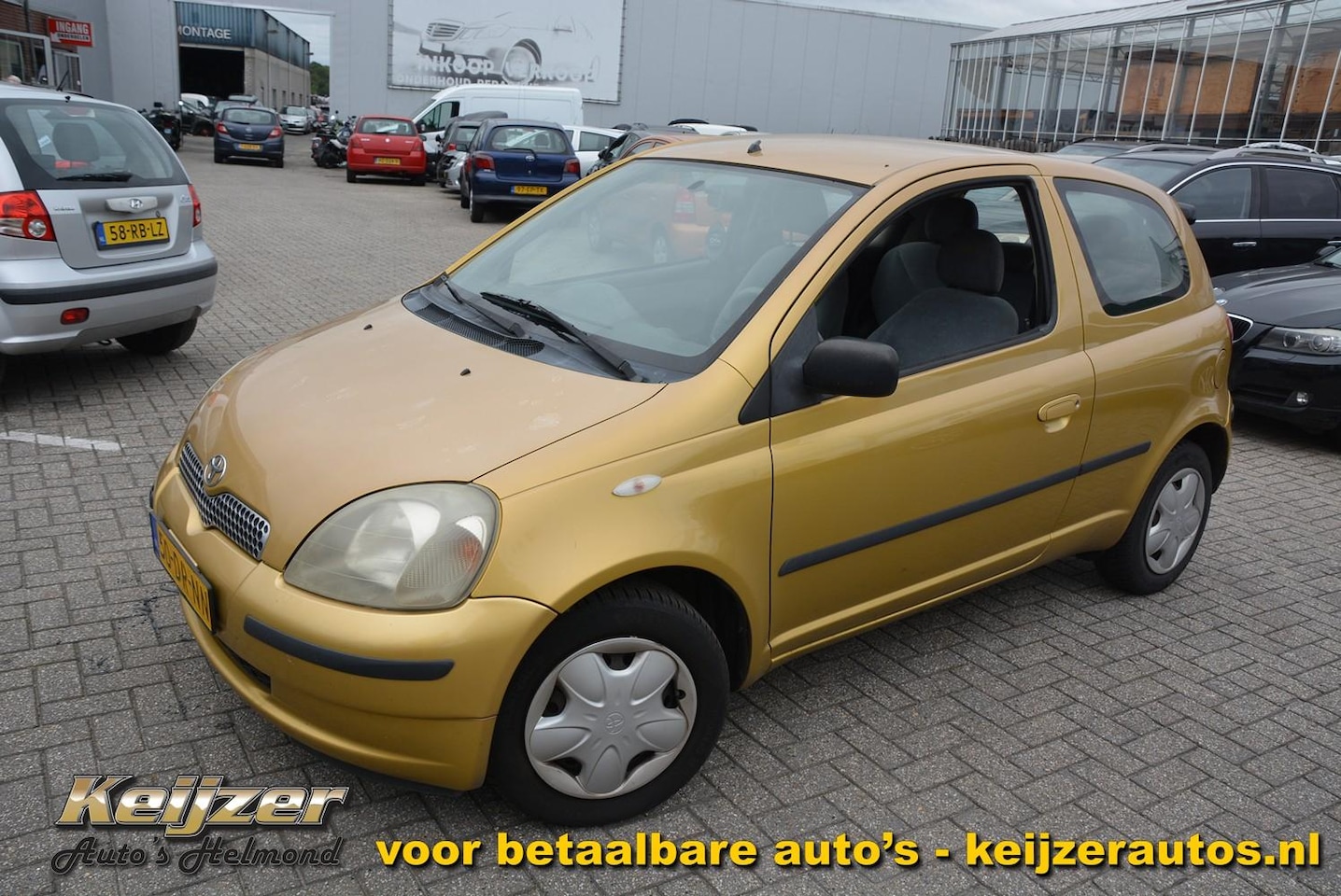 Toyota Yaris - 1.0-16V VVT-i Sol 1.0-16V VVT-i Sol - AutoWereld.nl