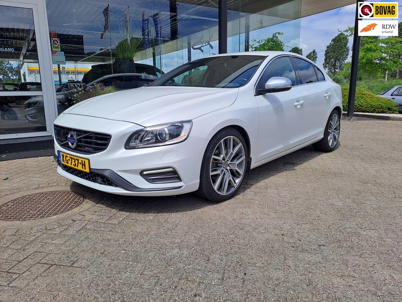 Volvo S60 - 3.0 T6 AWD Summum BIJZONDER MOOIE UITVOERING!! - AutoWereld.nl