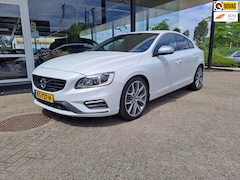 Volvo S60 - 3.0 T6 AWD Summum BIJZONDER MOOIE UITVOERING