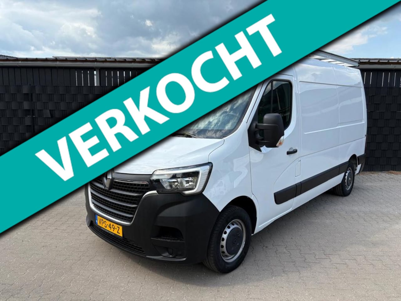 Renault Master - T33 2.3 dCi 135 L2H2 Comfort euro 6 - AutoWereld.nl
