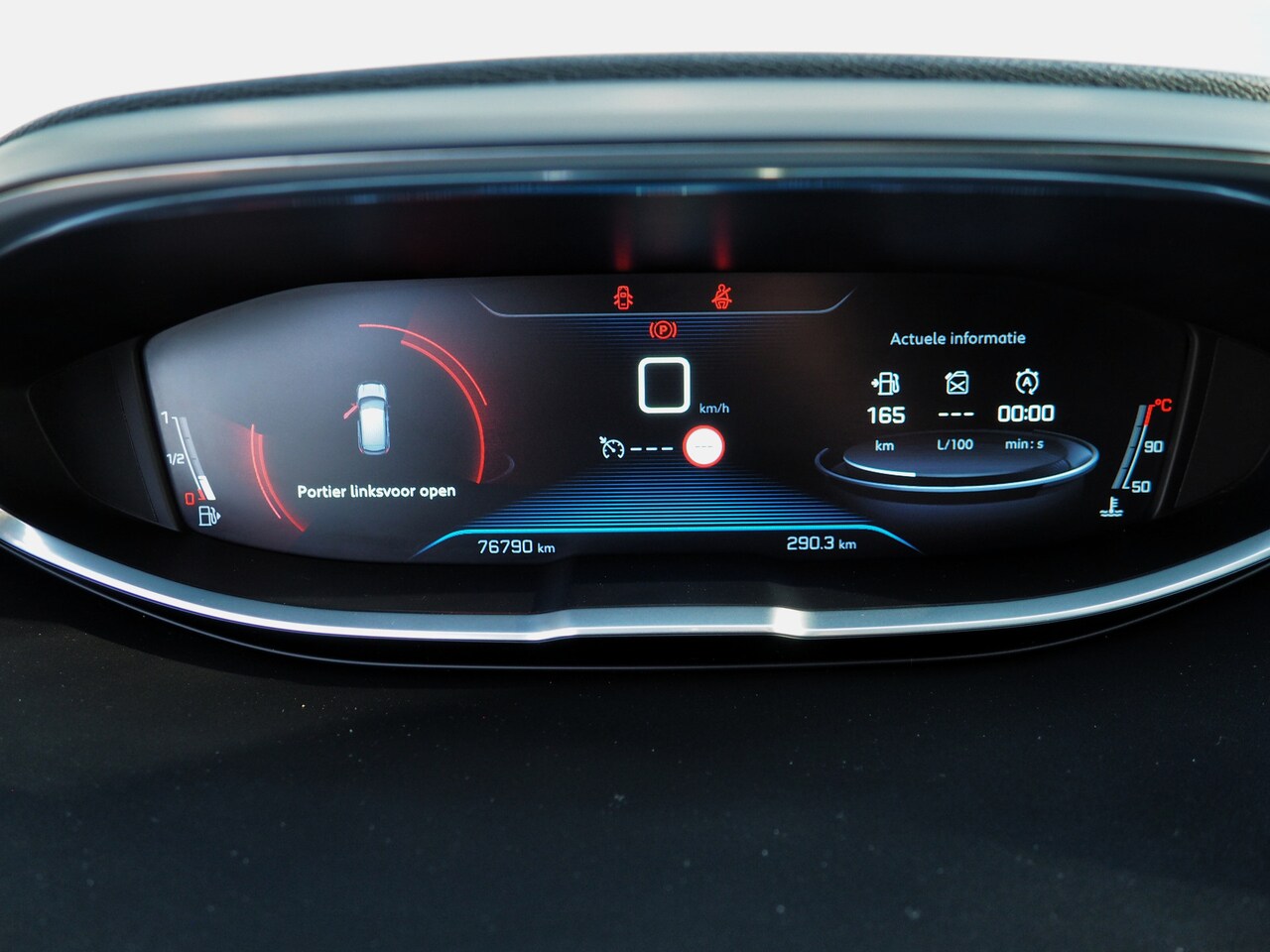 Peugeot 3008 - Active 1.2 PureTech CLIMA CRUISE TREKH. CAMERA.