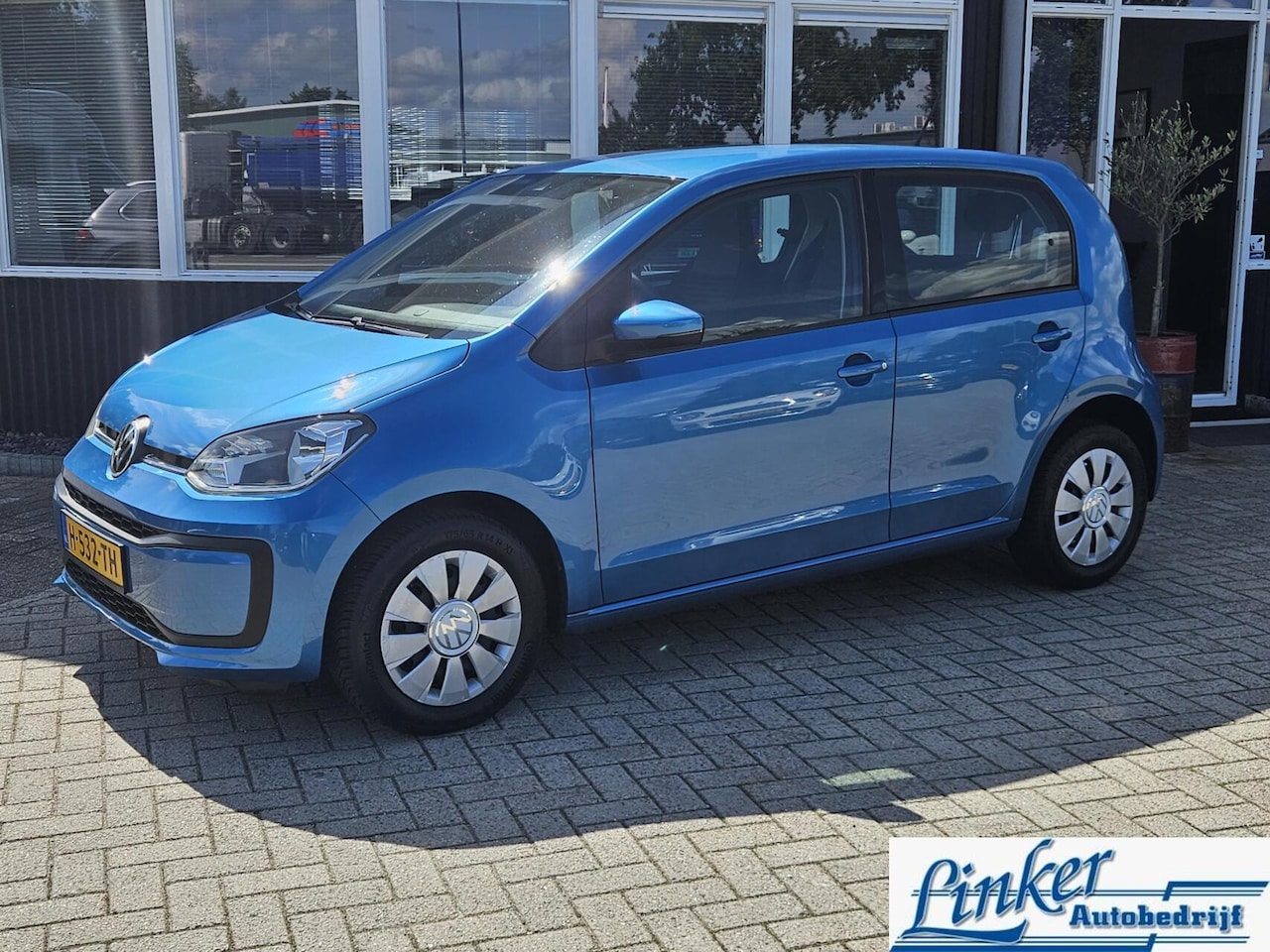 Volkswagen Up! - 1.0 BMT move up! NL-AUTO/5DS/CLIMA - AutoWereld.nl