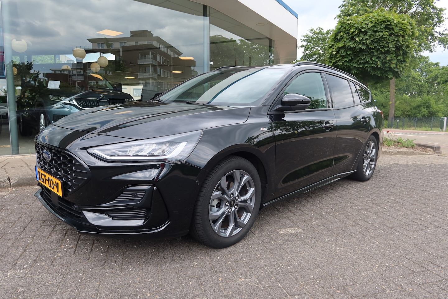 Ford Focus Wagon - 1.0 EcoBoost Hybrid ST Line X 1.0 EcoBoost Hybrid ST Line X 155PK A/T - AutoWereld.nl