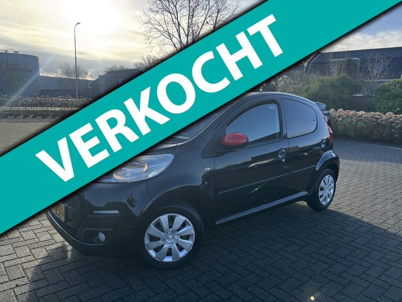 Peugeot 107 - 1.0 Active | Airco | - AutoWereld.nl