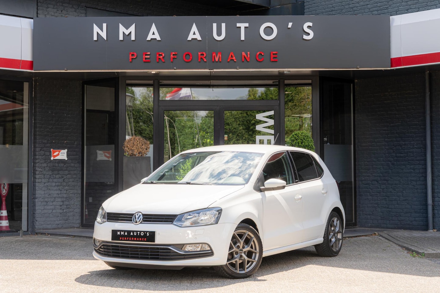 Volkswagen Polo - 1.2 TSI Highline CRUISE/AIRCO/FACELIFT/5DRS/STOELVERWARMING/VOL OPTIE/DEALER ONDERHOUDEN - AutoWereld.nl