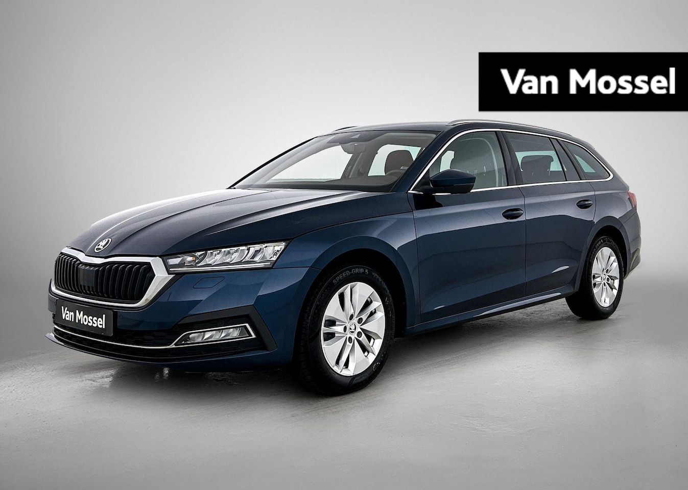 Skoda Octavia Combi - 2.0 TDI Ambition | STOELVERWARMING | ELEKTR. ACHTERKLEP | CAMERA | VIRTUAL COCKPIT | DRAAD - AutoWereld.nl