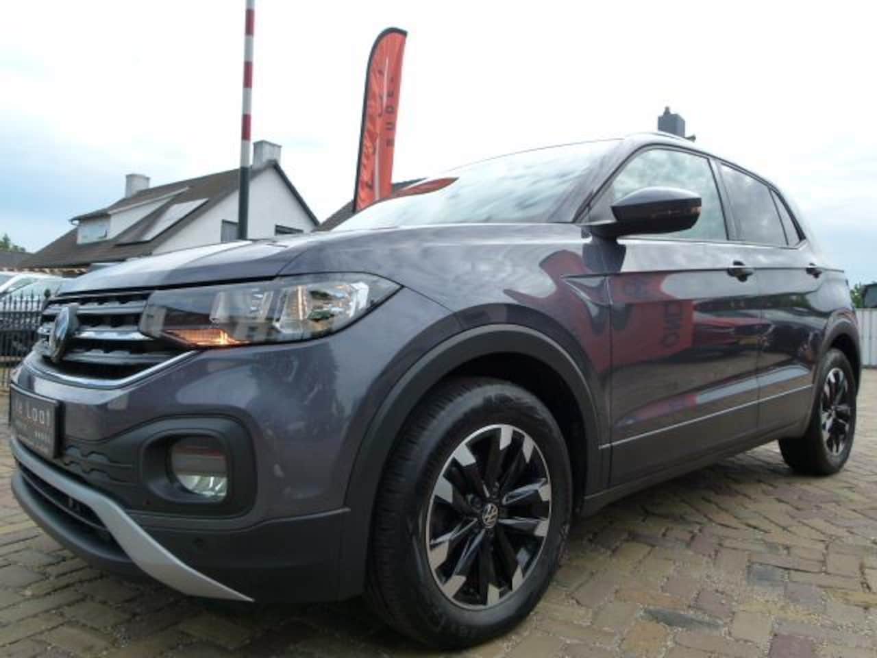 Volkswagen T-Cross - 1.0 TSI Style 1.0 TSI Style, LMV/PDC/CAMERA/NAVI/CARPLAY - AutoWereld.nl