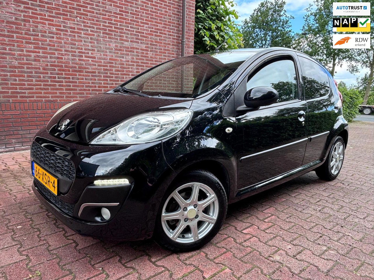Peugeot 107 - 1.0 Active 1.0 Active - AutoWereld.nl