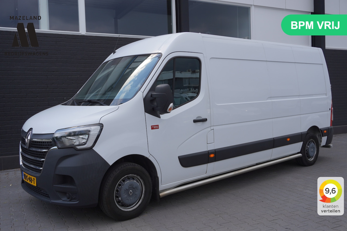 Renault Master - 2.3 dCi 150PK L3H2 EURO 6 - Airco - Navi - Cruise - €18.950,- Excl. - AutoWereld.nl