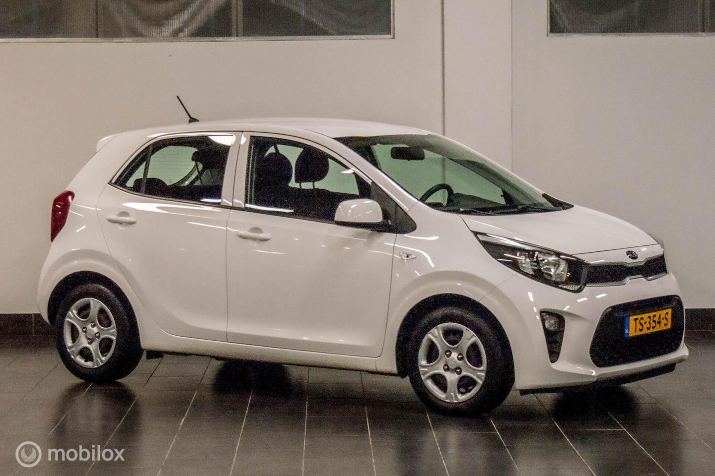 Kia Picanto - 1.0 CVVT EconomyPlusLine 1.0 CVVT EconomyPlusLine - AutoWereld.nl