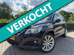 Volkswagen Tiguan - 1.4 TSI , R-Line Edition , Clima / Cruise / Carplay / Isofix / Pdc / Xenon / Elec.Trekhaak