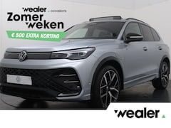 Volkswagen Tiguan - 1.5 eHybrid R-Line Edition | 272 PK | SoH 99% | Trekhaak wegklapbaar | Panoramadak | Matri