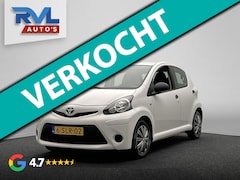 Toyota Aygo - 1.0 VVT-i Now | Origineel NL | 5-Drs | Airco | Elek. Ramen | Centrale Vergrendeling |