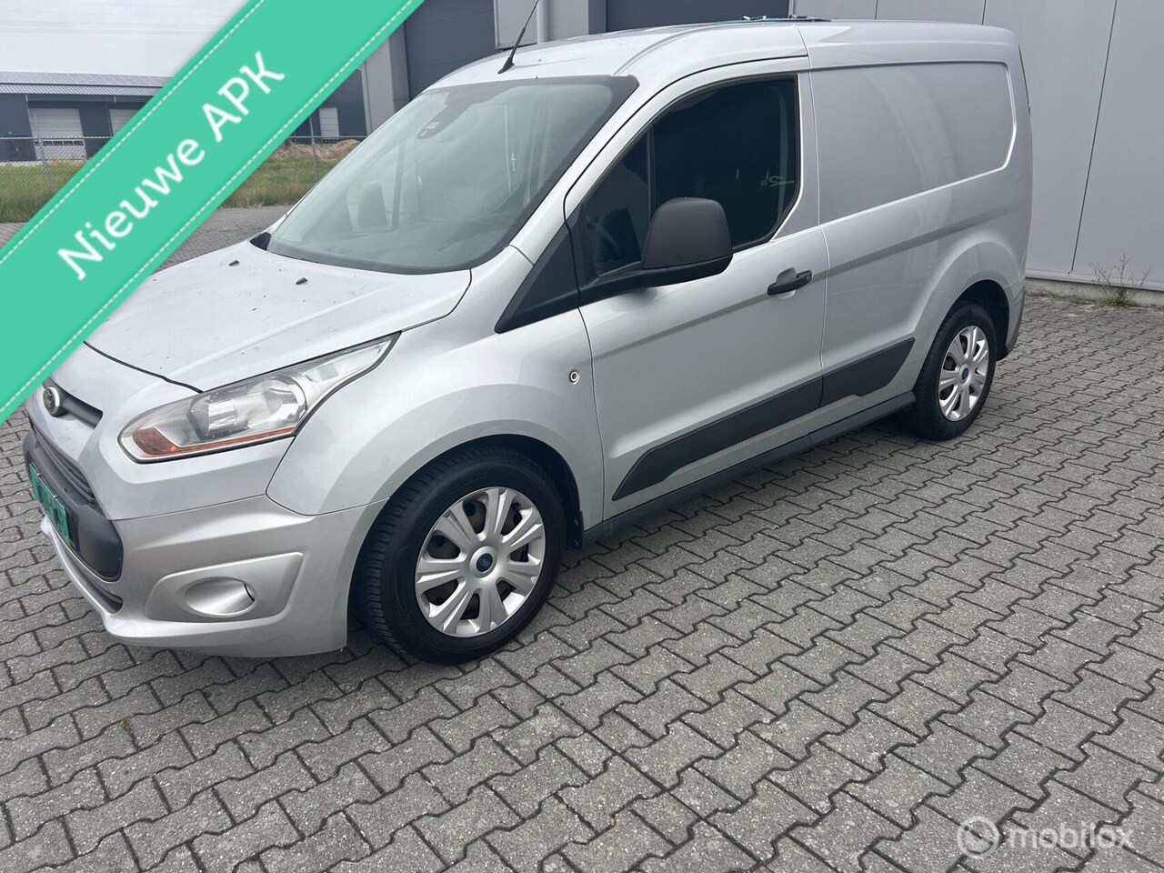 Ford Transit Connect - 1.6 TDCI L1 Ambiente First Edition 1.6 TDCI L1 Ambiente First Edition - AutoWereld.nl