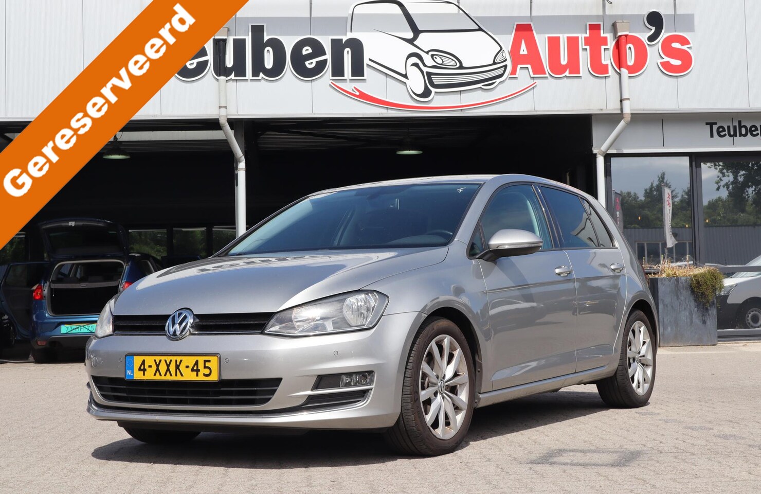 Volkswagen Golf - 1.2 TSI Business Edition | Airconditioning | Trekhaak | Goed onderhouden - AutoWereld.nl