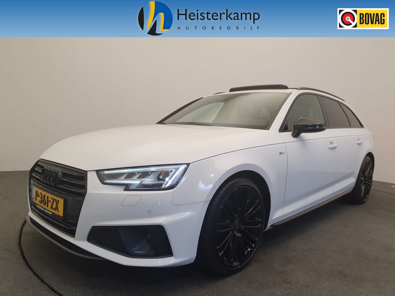 Audi A4 Avant - 40 TFSI Sport S line black edition Panorama dak, ACC, Camera - AutoWereld.nl