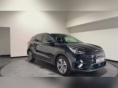 Kia e-Niro - DynamicPlusLine 64 kWh | Stoelen & Stuurwiel verwarmd | SOH 94, 3 %