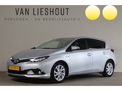 Toyota Auris - 1.8 Hybrid Dynamic Go NL-Auto Dealer onderhouden