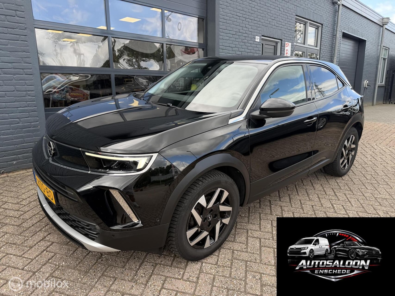 Opel Mokka - 1.2 Business Elegance 1.2 1-2022 Airco Navi PDC - AutoWereld.nl