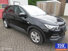 Opel Grandland X - 1.2 Turbo Innovation