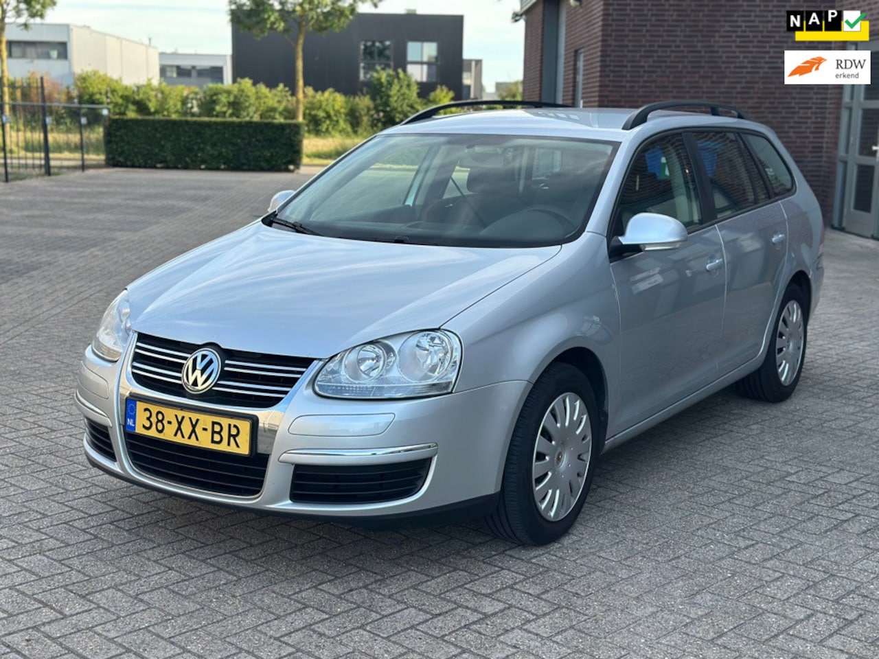 Volkswagen Golf Variant - 1.6 Trendline Business 1.6 Trendline Business - AutoWereld.nl