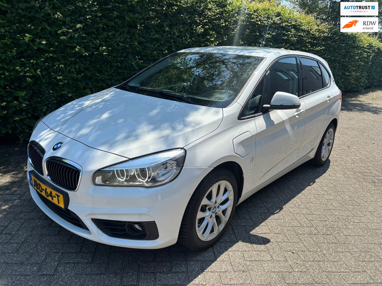 BMW 2-serie Active Tourer - 225xe iPerformance Executive 225xe iPerformance Executive - AutoWereld.nl