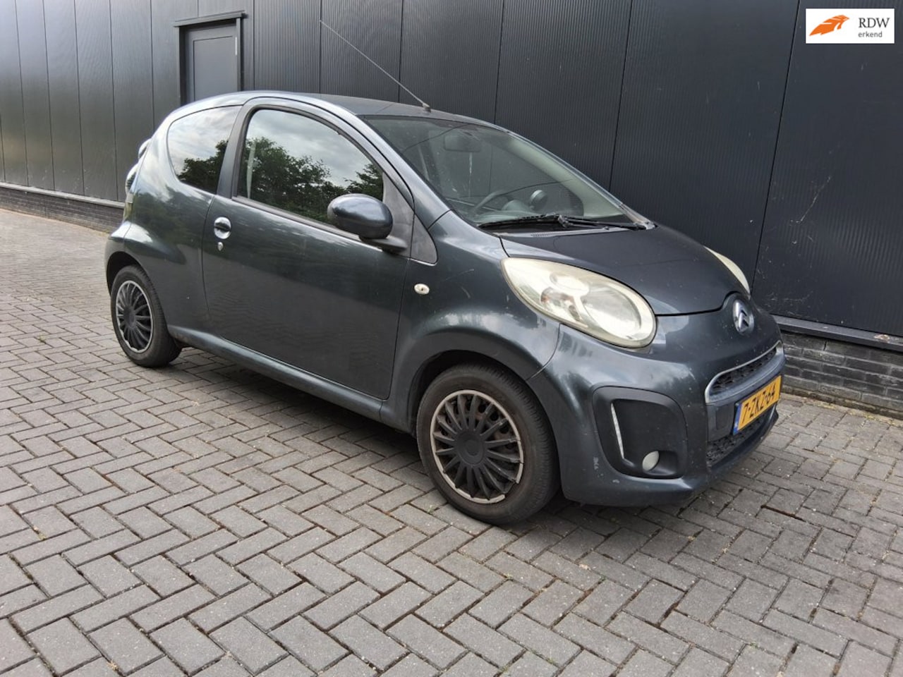 Citroën C1 - 1.0 Exclusive / apk 19-5-2027 - AutoWereld.nl