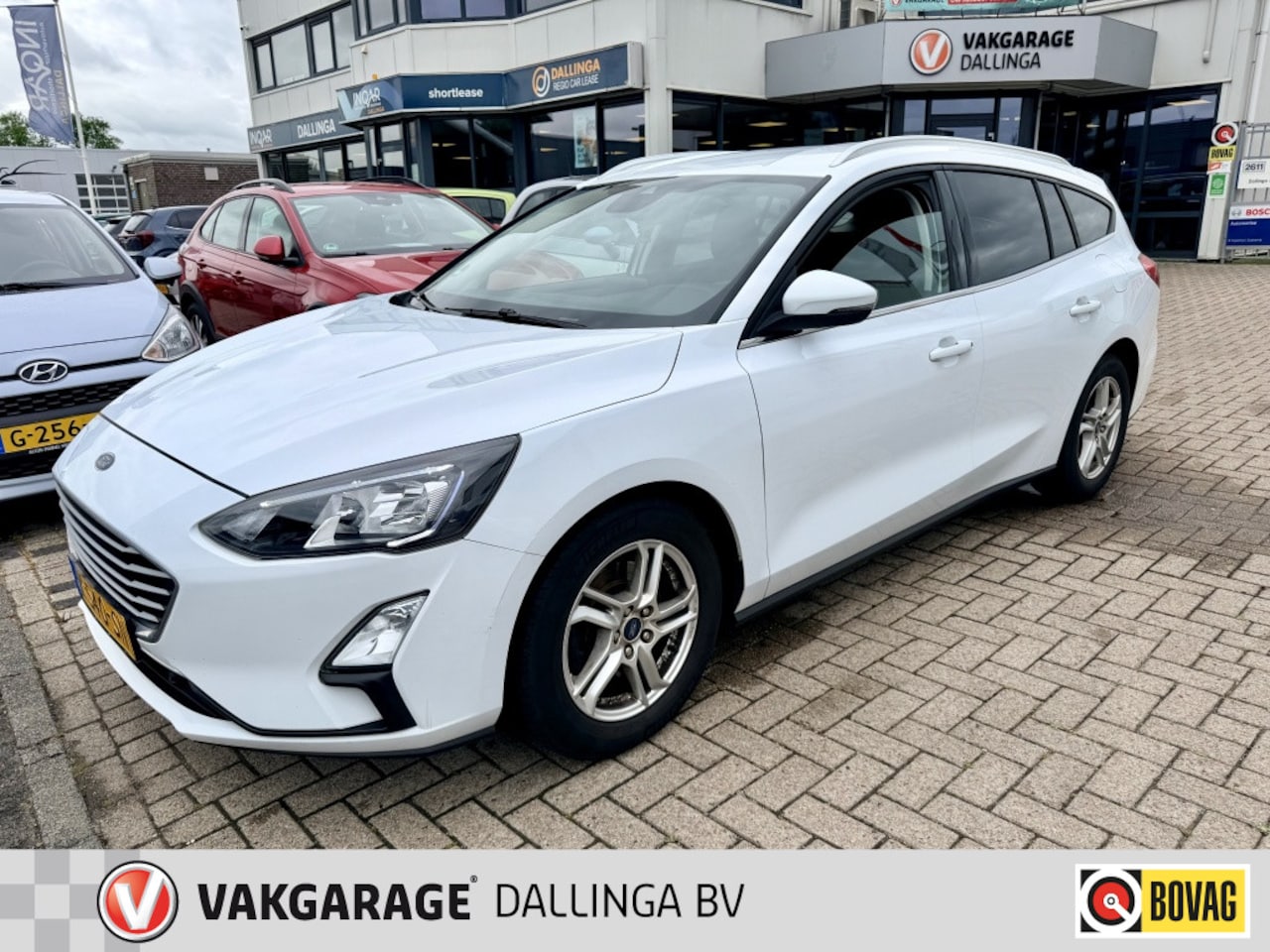 Ford Focus Wagon - 1.0 Trend edition business - AutoWereld.nl