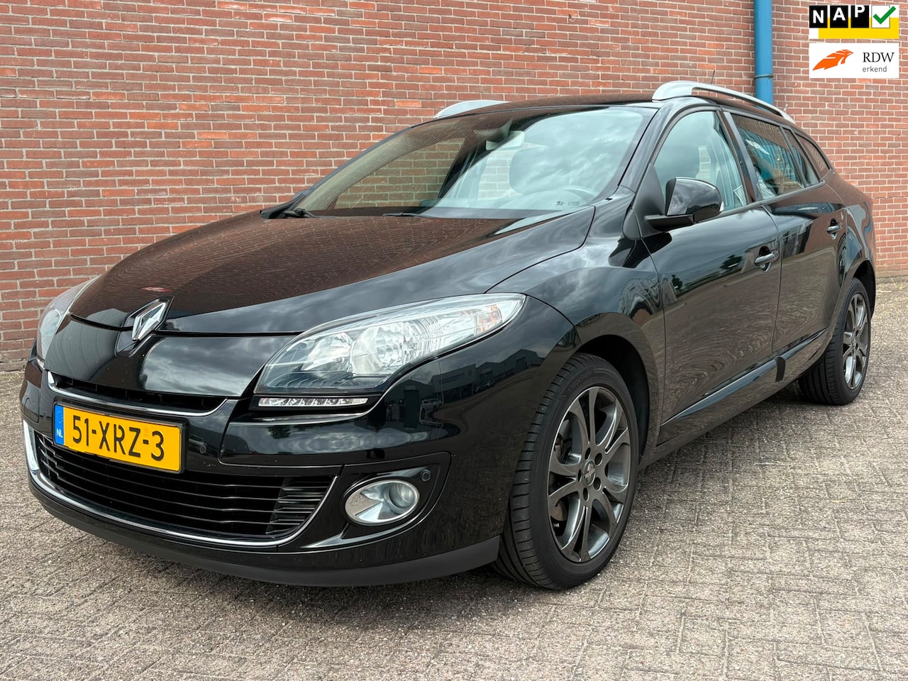 Renault Mégane Estate - 1.2 TCe Bose Navi Camera - AutoWereld.nl