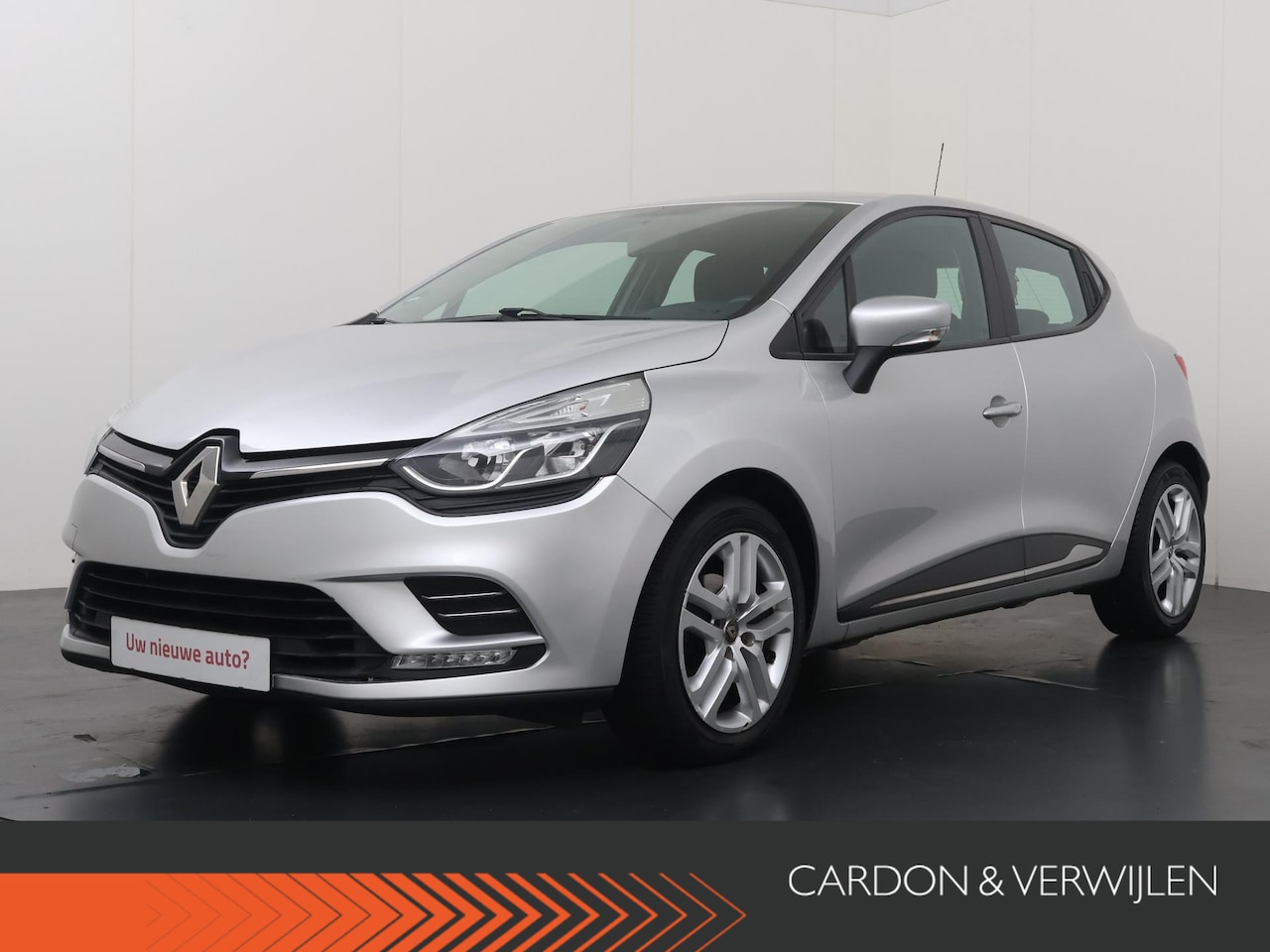 Renault Clio - 0.9 TCe Bose | 90 PK | Cruise control | Navigatiesysteem | Keyless Entry | Stoelverwarming - AutoWereld.nl