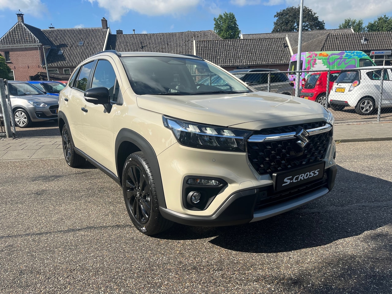 Suzuki S-Cross - 1.4 Boosterjet Special Edition // 60 JAAR EDITIE // RIJKLAARPRIJS ! - AutoWereld.nl