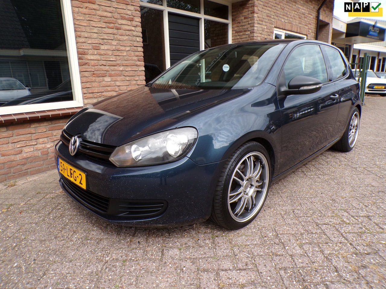 Volkswagen Golf - 1.2 TSI Trendline BlueMotion 1.2 TSI Trendline BlueMotion - AutoWereld.nl