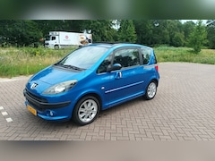 Peugeot 1007 - 1.6-16V Automaat / Clima / Panoramadak