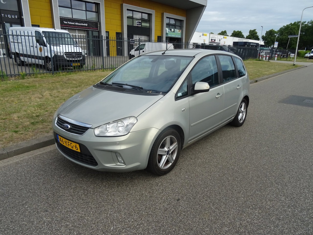 Ford C-Max - 1.8-16V Limited - AutoWereld.nl