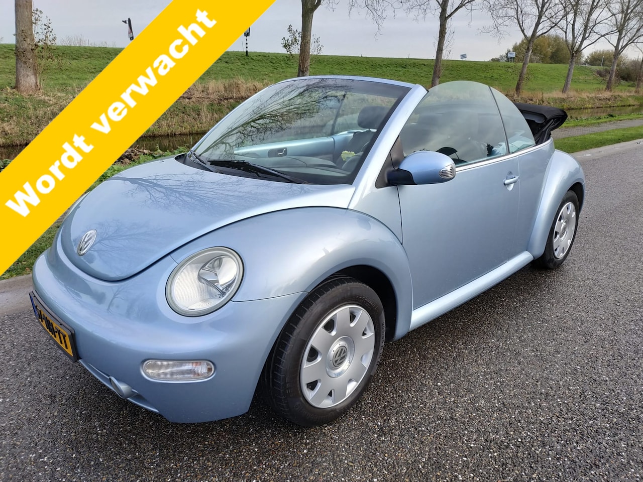 Volkswagen New Beetle Cabriolet - 1.6i ** 99.995 Km ** NL AUTO ** NAP ** NW DISTRIBUTIE ** GR BEURT ** - AutoWereld.nl