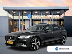 Volvo V60 - T6 Recharge Ultra Dark | 19" | Trekhaak | 360 Camera | Getint Glas | Elektr. verst. Sports