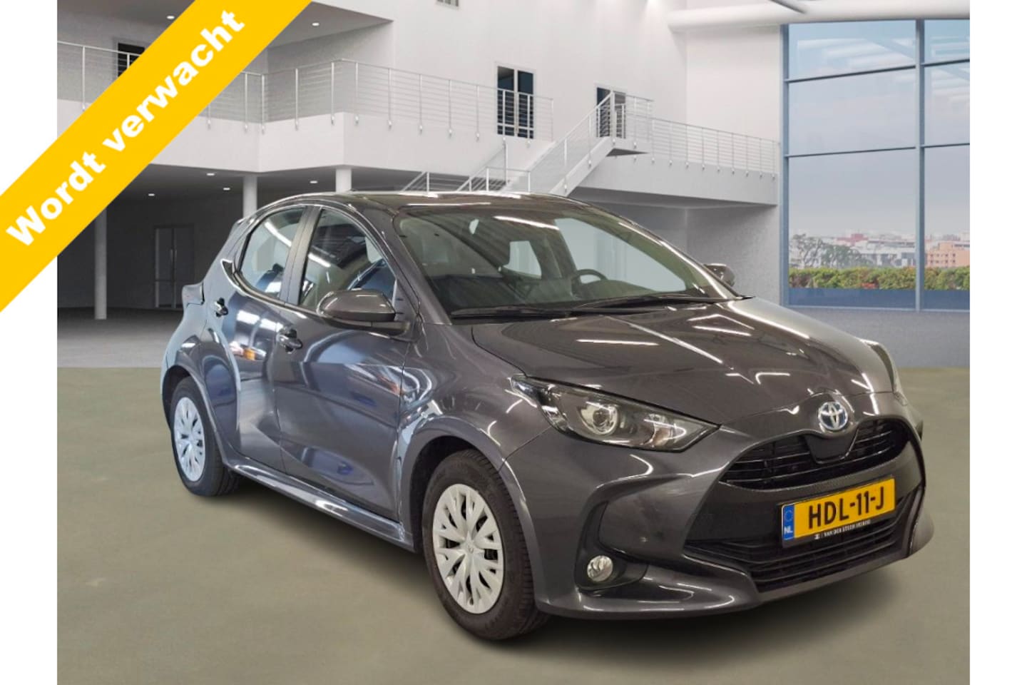 Toyota Yaris - 1.5 Hybrid Active 1.5 Hybrid Active, Camera! Apk 03-2028! VERWACHT!! - AutoWereld.nl